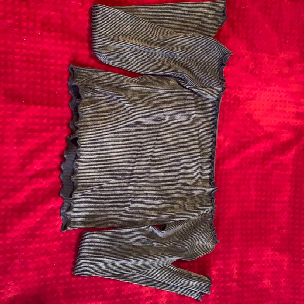crop top